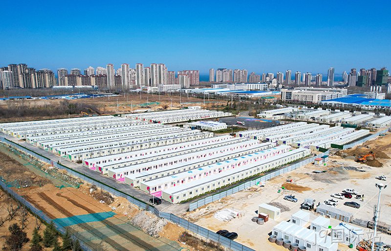 替换词，为中国疫情防控保驾护航